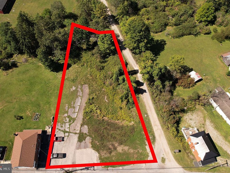 1st image of 804 Clarence Rd