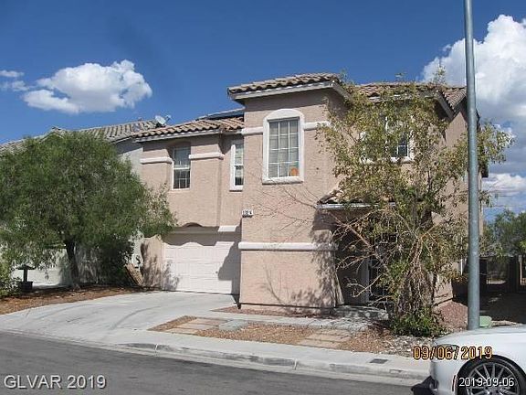 3rd image of 10214 Massachusetts Ln