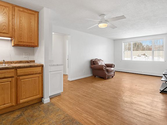 3rd image of 99 Cluff Crossing Road #E2