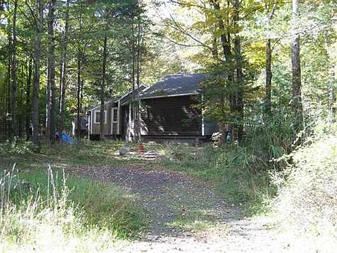 2nd image of 169 Pine Ln
