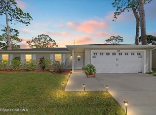 1031 Lamplighter Dr NW, Palm Bay, FL 32907