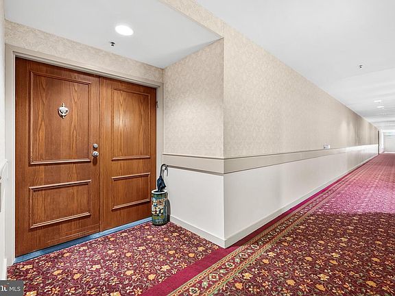 3rd image of 1 Gristmill Ct APT 302