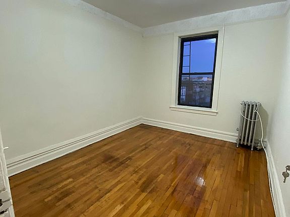 5th image of 1409 71st St #C13