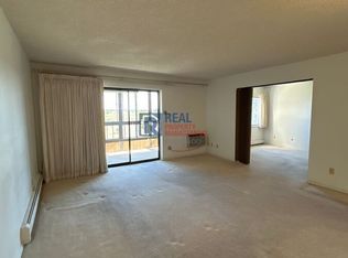 13902 E Marina Dr APT 303, Aurora, CO 80014