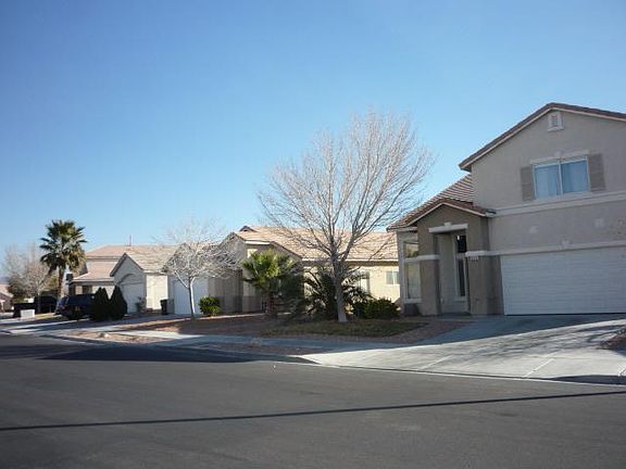 5th image of 6210 Highland Gardens Dr