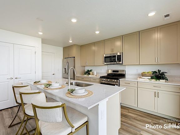 6th image of this home