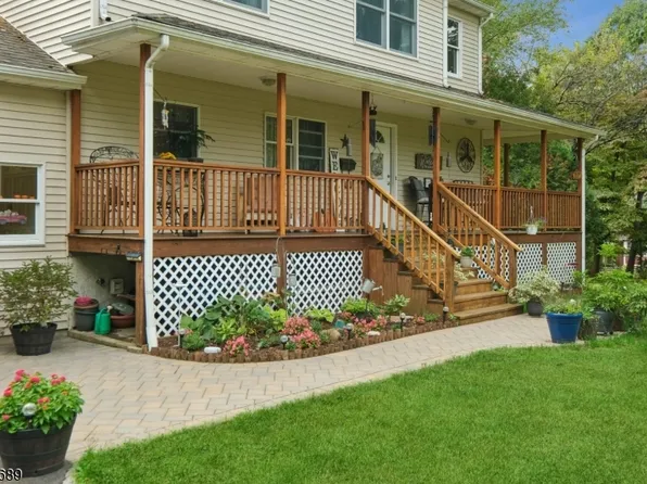 158 Maple St, New Providence Boro, NJ 07974