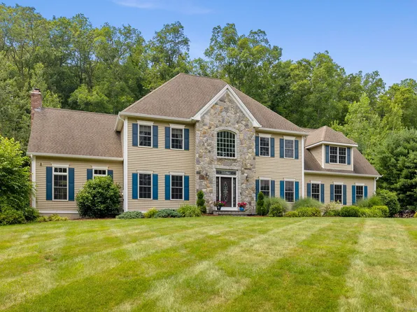 45 Castlerock Lane, Bolton, CT 06043