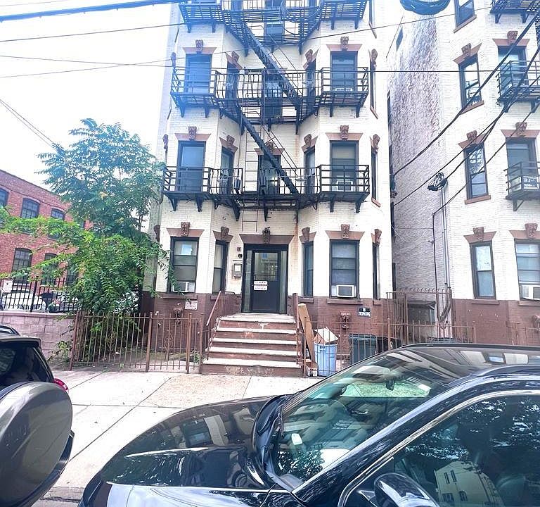 1st image of 64 Tuers Ave APT 1D