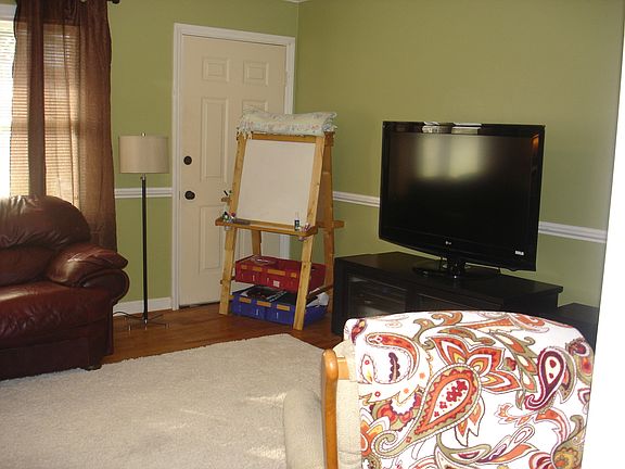 Living Rm (View from Kitchen 2)