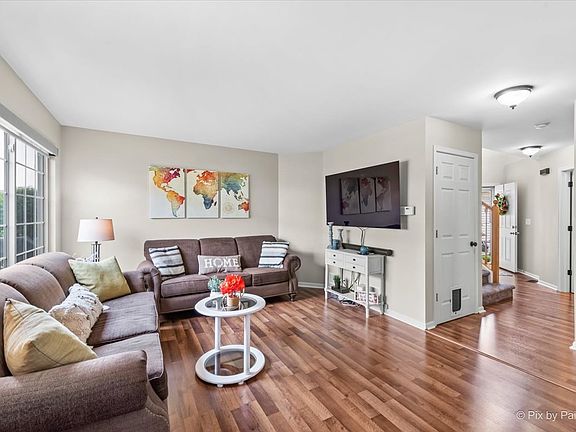 5th image of 10884 Cape Cod Ln Unit 0