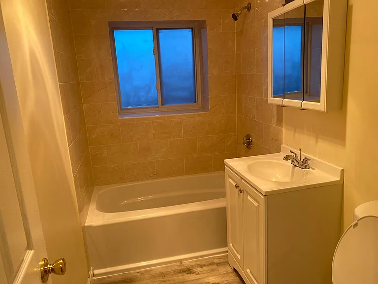 79 Arlington St #20 — Photo 8