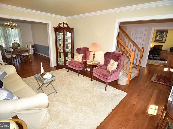 2nd image of 1393 Broadneck Ct