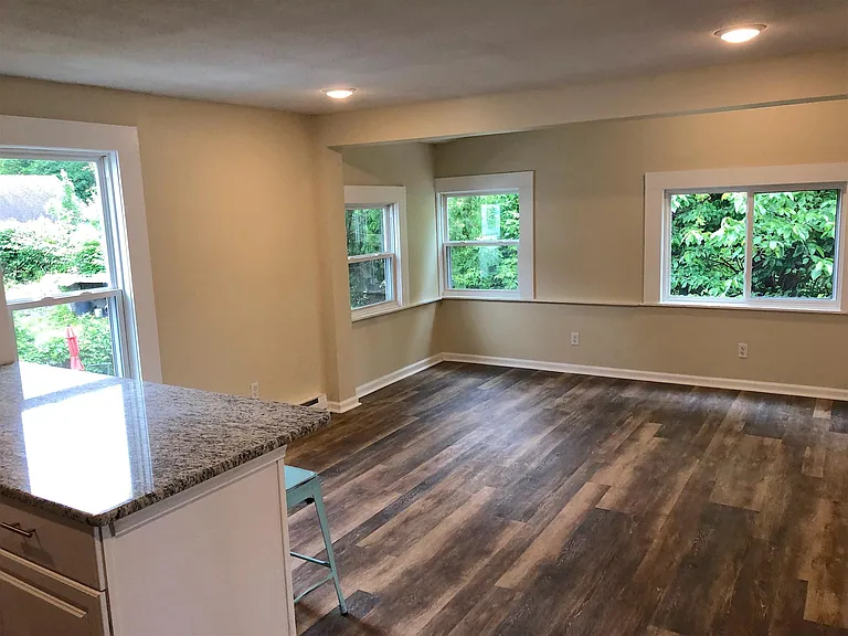 110 Charles Ave — Photo 29