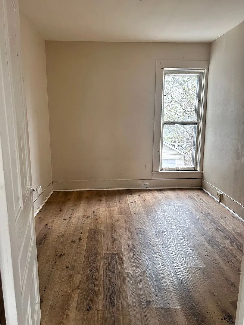 742 N Eddy St — Photo 4