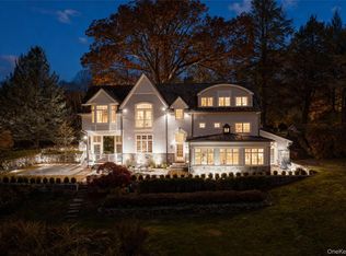 440 Long Ridge Rd, Pound Ridge, NY 10576