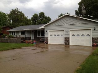 116 18th St NE, Devils Lake, ND 58301