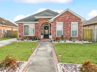 3525 Van Cleave Dr, Meraux, LA 70075