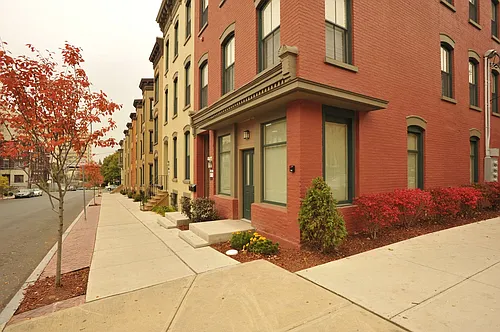 Knox Street Apartments Photo 1