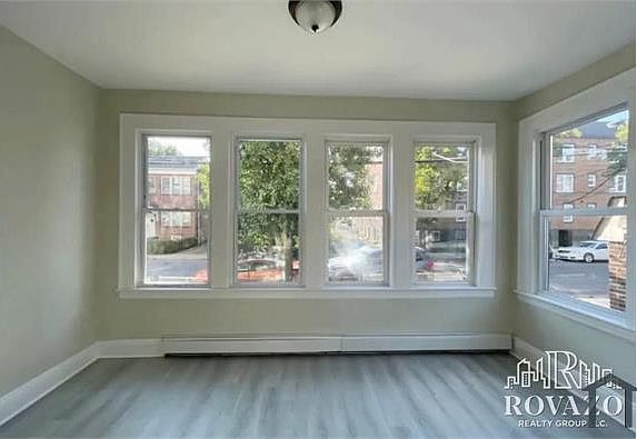3rd image of 186 Munn Ave APT 1