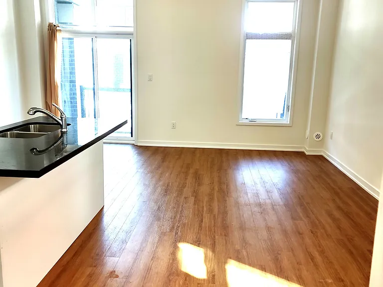35 Wuhan Ln — Photo 5