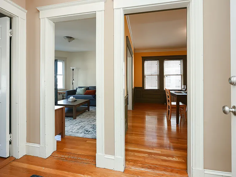 51 Whitten St #3 — Photo 5