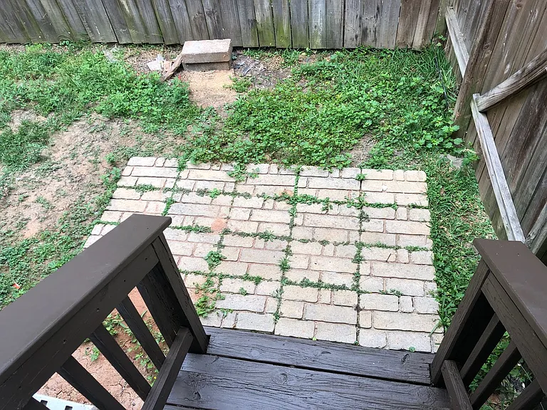 148 Varsity Dr — Photo 15
