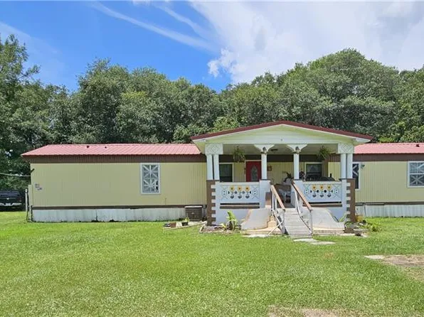 8560 Sadie Ct, Grand Bay, AL 36541