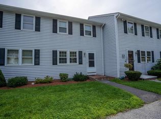 290 Winding Pond Rd, Londonderry, NH 03053