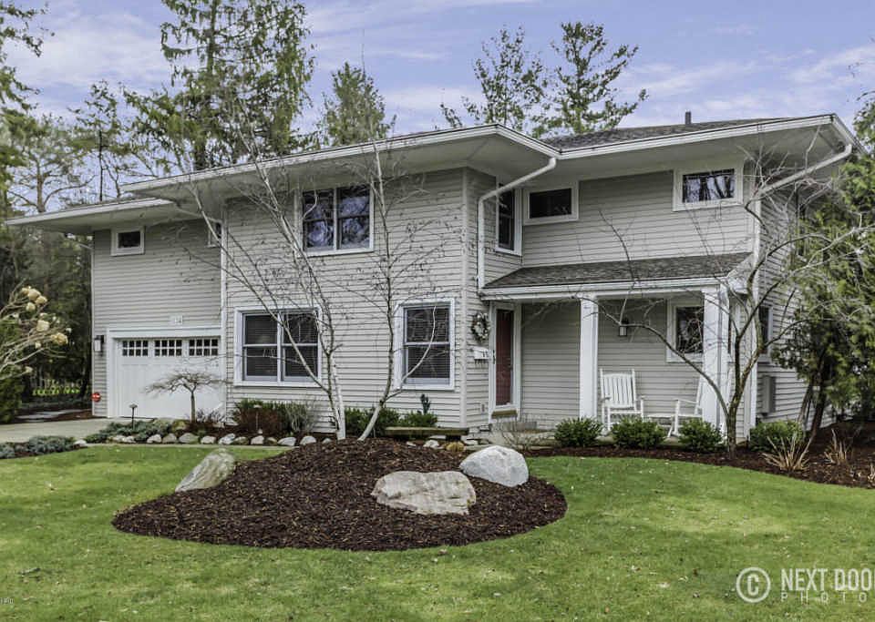 1st image of 1134 Conlon Ave SE