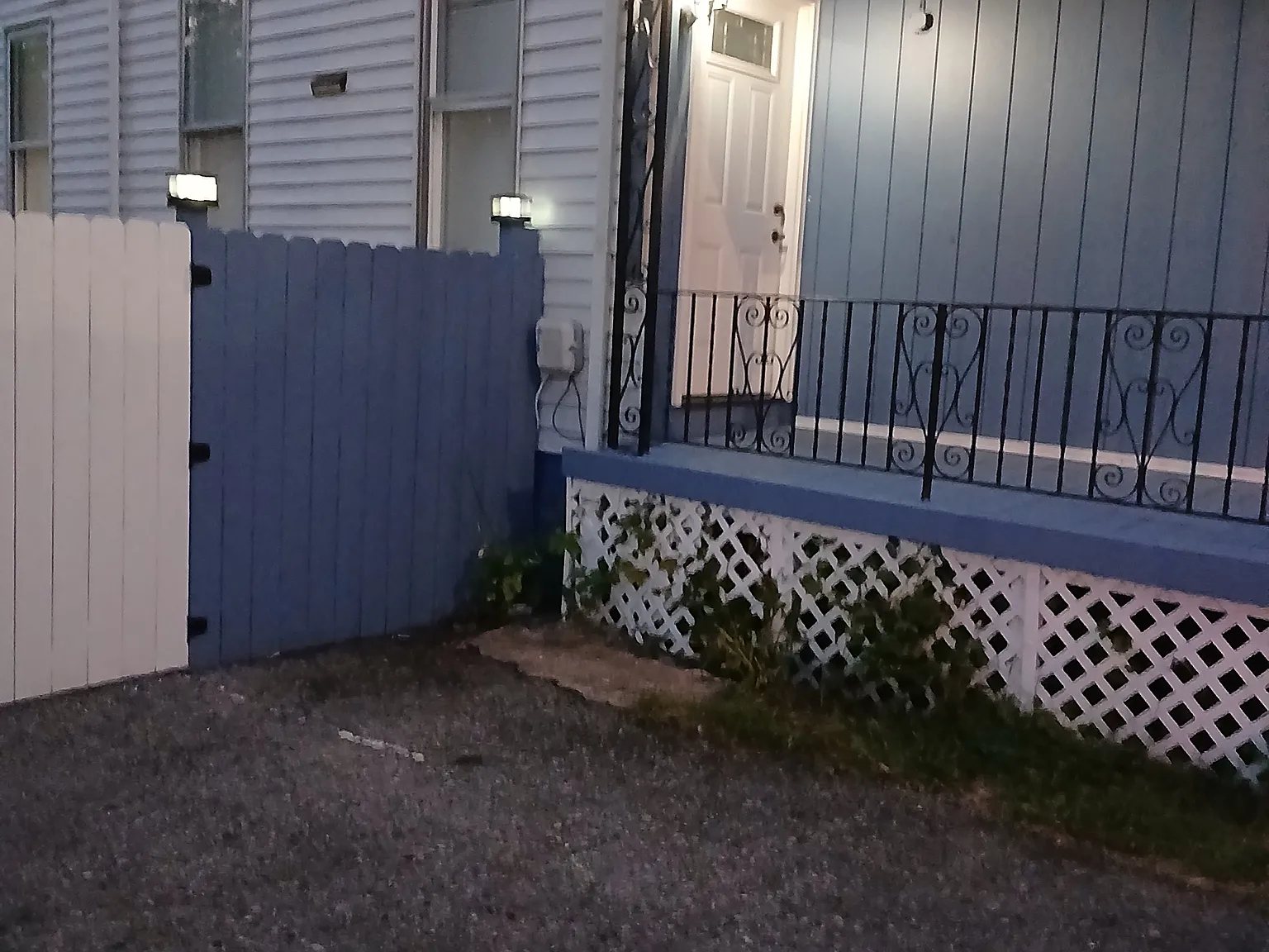 3 bed, 1400 sqft, $1,200 — Photo 2