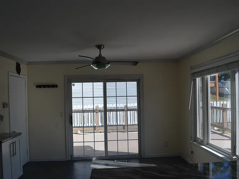 23 Brentmoor Ct — Photo 6