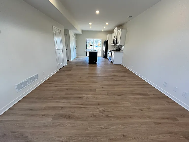 2823 Foxglove Ln — Photo 26