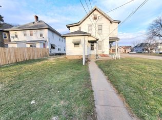 312 E 5th St, Sterling, IL 61081