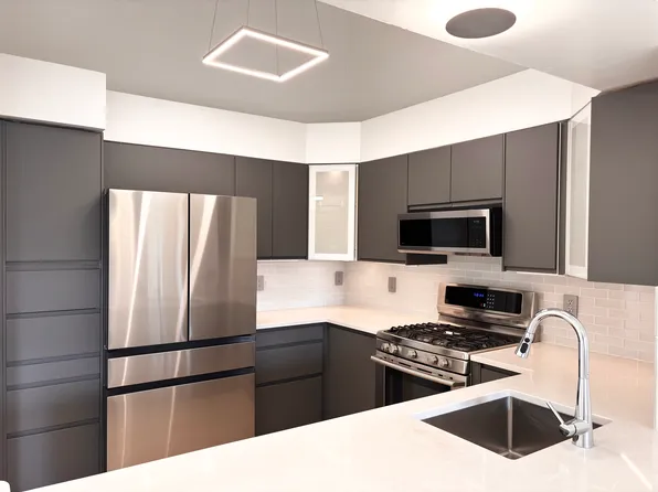 6602 Thackwell Way Unit J, Alexandria, VA 22315