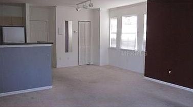 4th image of 729 Siena Palm Dr