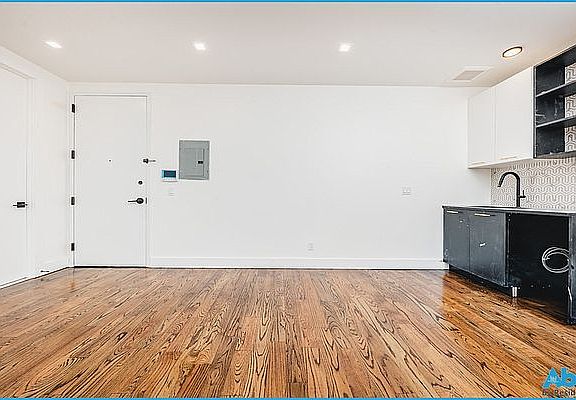 3rd image of 61 Malcolm X Blvd #2A
