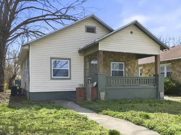 812 W Pershing Street, Springfield, MO 65806