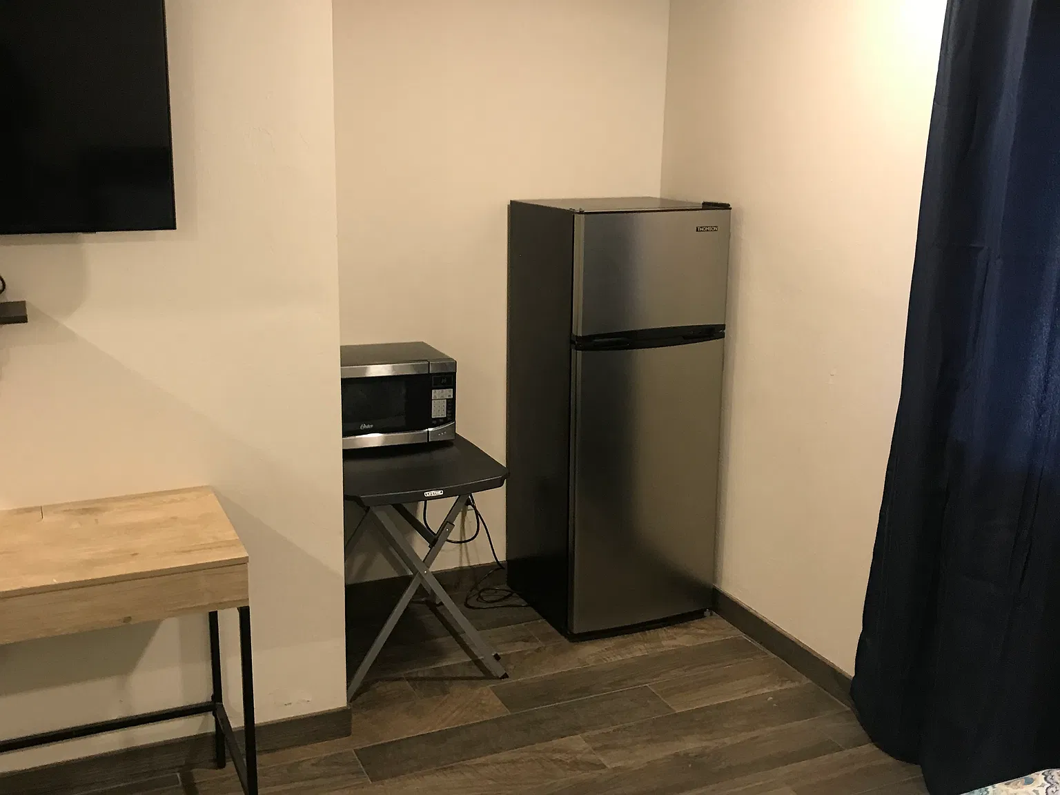 Studio, 400 sqft, $800 — Photo 2