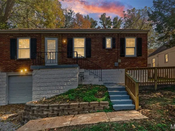 9950 Valley Dr, Saint Louis, MO 63137