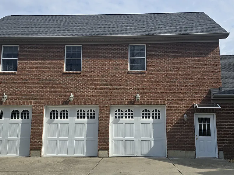 6016 Kenwood Rd — Photo 1