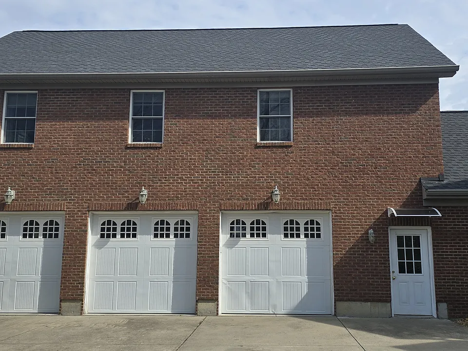 6016 Kenwood Rd