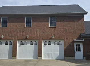6016 Kenwood Rd, Cincinnati, OH 45243
