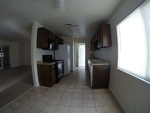 2nd image of 3804 Sunrise Ave