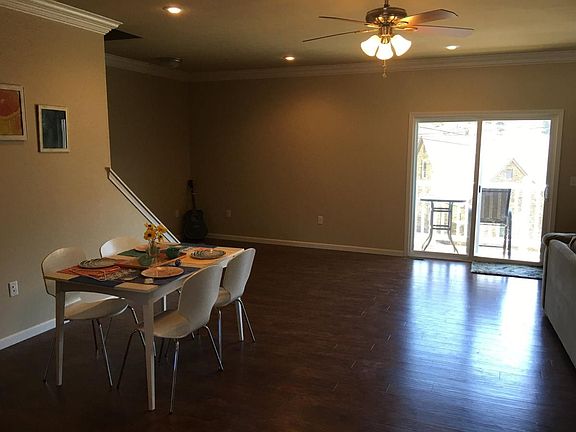 2nd image of 21 Tall Grass Ln #17