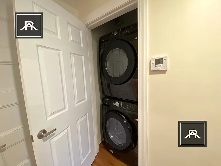 1618 Beacon St #3 — Photo 11