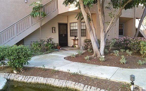 5th image of 10621 Lakeside Dr S Unit C