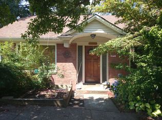 2615 11th Ave W, Seattle, WA 98119