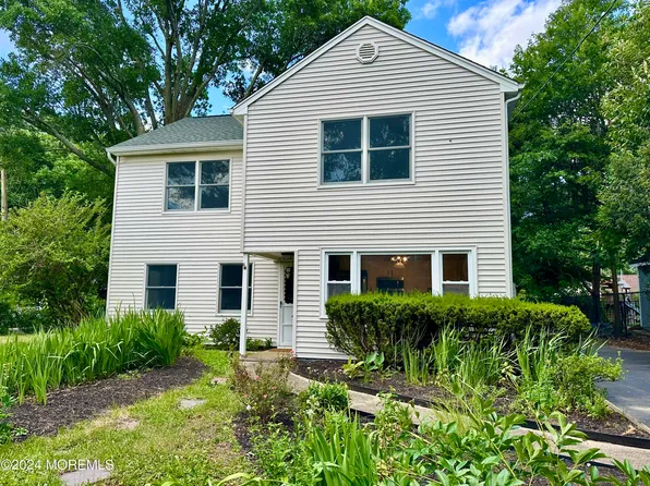 237 Dartmouth Avenue, Fair Haven, NJ 07704