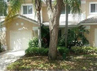 15859 SW 12th St, Pembroke Pines, FL 33027